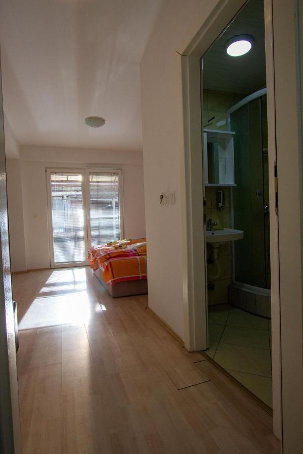 Villa In Apartments Ohrid Exterior photo